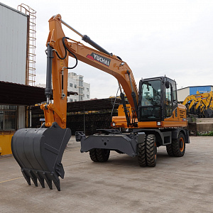Экскаватор Yuchai YC 150W фото